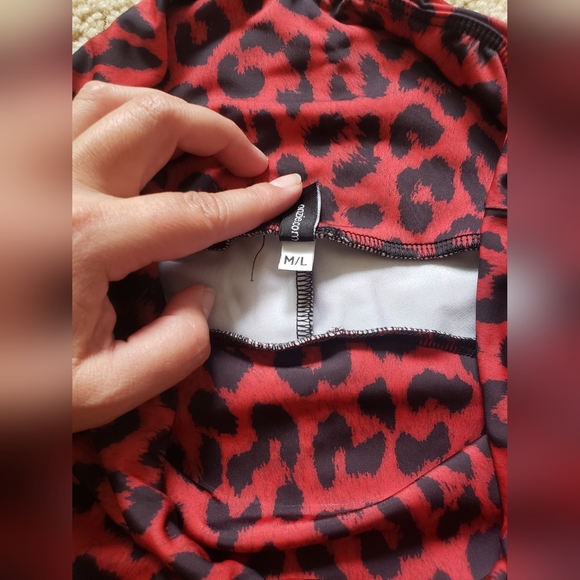 Onzie High Rise Bike Short - Picture 5 of 7